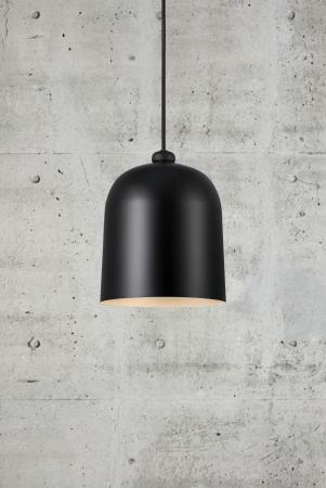 DFTP Angle Pendelleuchte in Schwarz